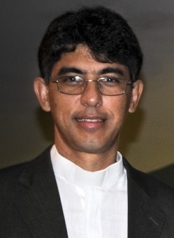 Pr. Álvaro Jorge Arêas (ICNV Queimados)